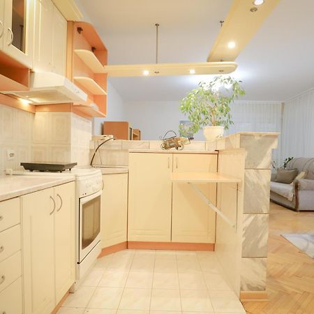 Lotus Apartment วรินรัชกา บานยา ภายนอก รูปภาพ